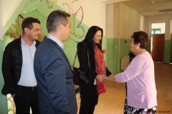 Premijerka Bosansko-podrinjskog kantona Goražde posjetila štićenike JU „Dom za stara i iznemogla lica BPK Goražde“